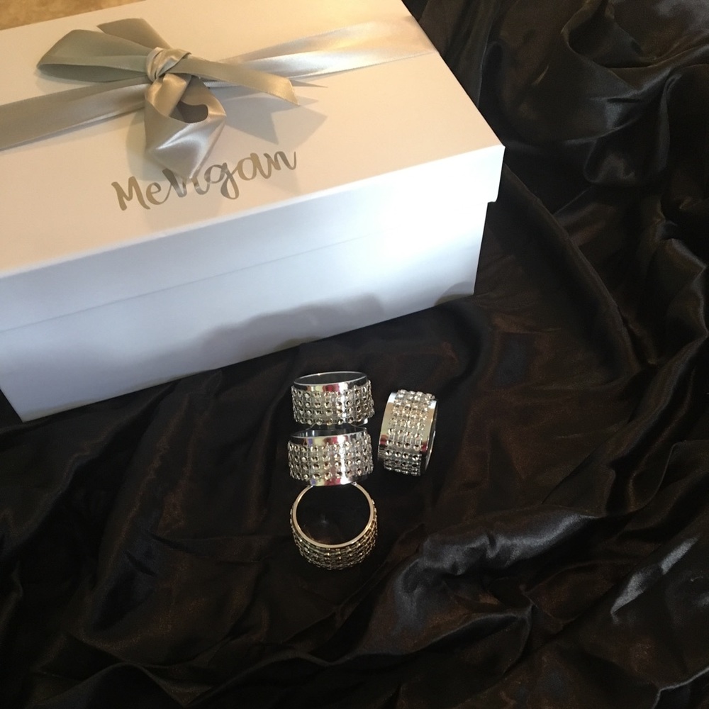 Rhinestone napkin rings!!!!